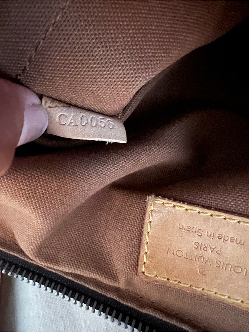 💖Louis Vuitton Monogram Canvas Hobo Shoulder Bag with Vachetta Trim💖 - Picture 9 of 12